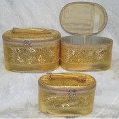 3-piece beauty case set with mirror