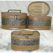 3-piece beauty case set with mirror