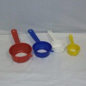 Plastic strainer set