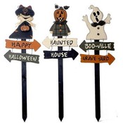 3 ASST WOODEN HALLOWEEN STAKES 38 "