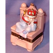 Queen Chair hinged box