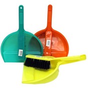 Dustpan with Brush 9x2x11.75"
