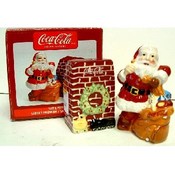 Coke Santa/Fireplace Salt &amp; Pepper Set