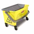 Rubbermaid Press Wring Microfiber Mop Bucket
