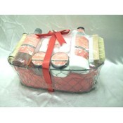 Bath Solutions Red Pomegranate 7 Pc. Bath Gift Set