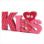 Kiss Me - Valentine's Day Decor