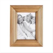 Gold 5 X 7" Photo Frame