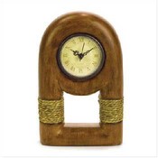 Wood/Rattan Look Clock