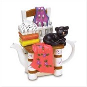 Black Cat Tea Pot Figurine
