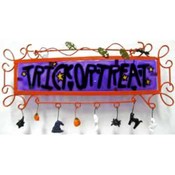 Halloween Plaque With Dangles