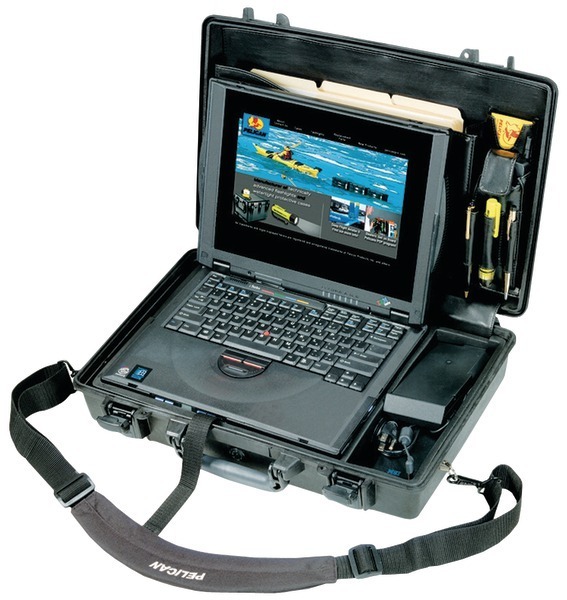 1490 Cc1 Dlx Comp Case